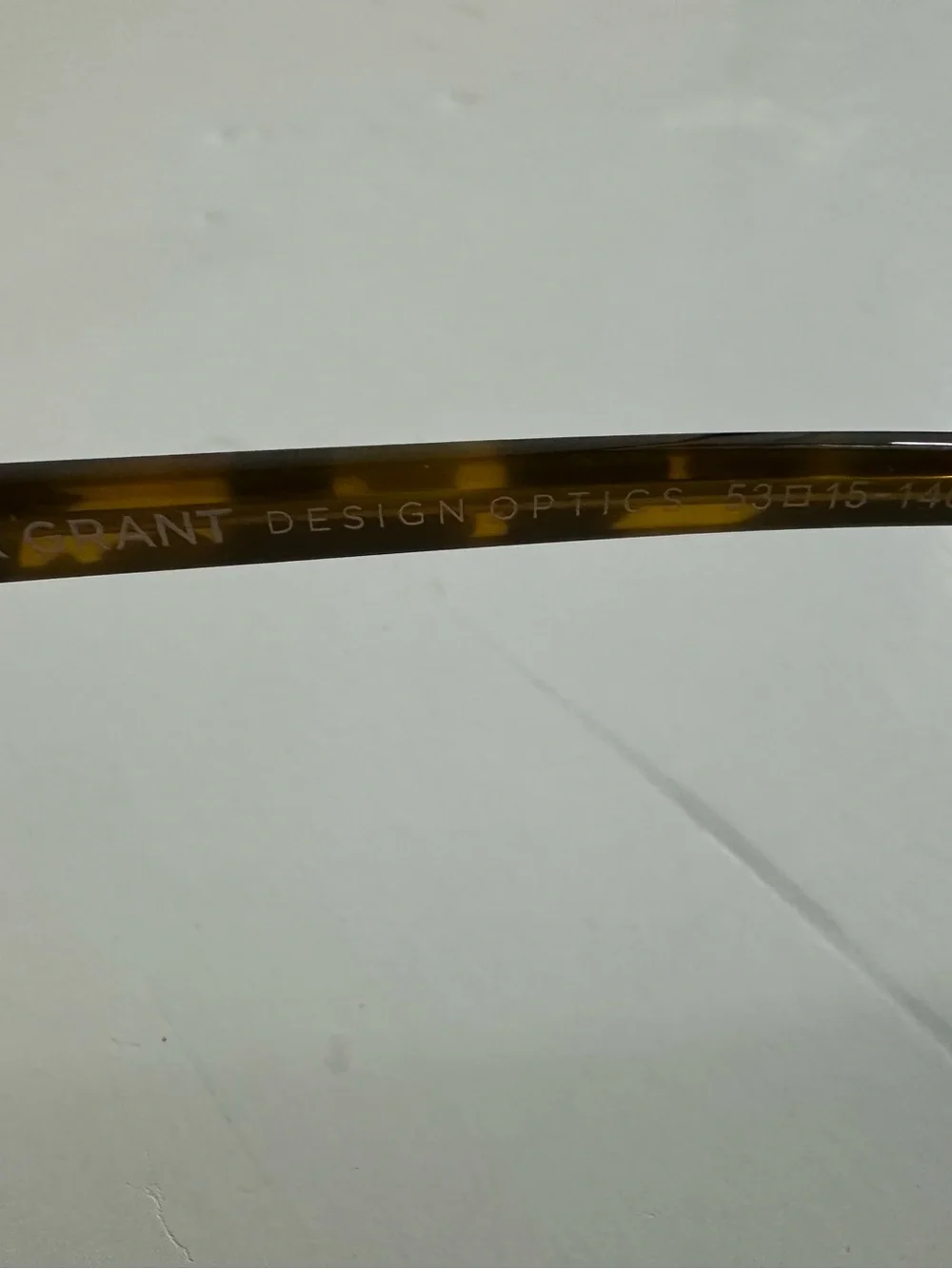 Foster Grant Brown Tortoise Shell Readers with Case & Cloth